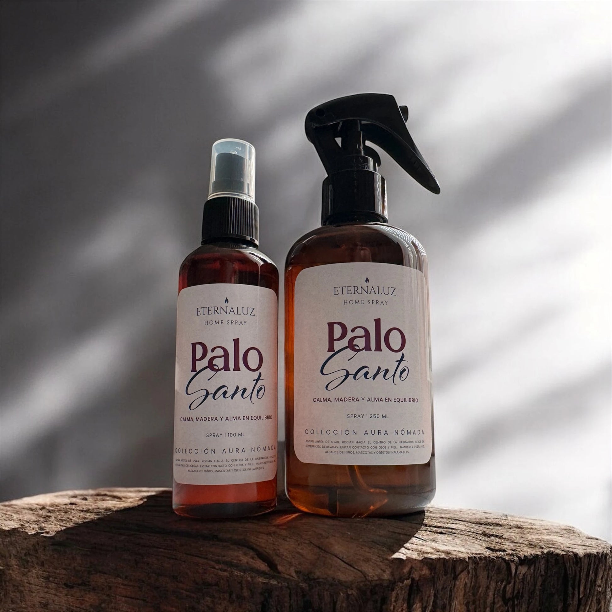 Home Spray Eternaluz Palo Santo con aroma amaderado y cálido, colección Aura Nómada.