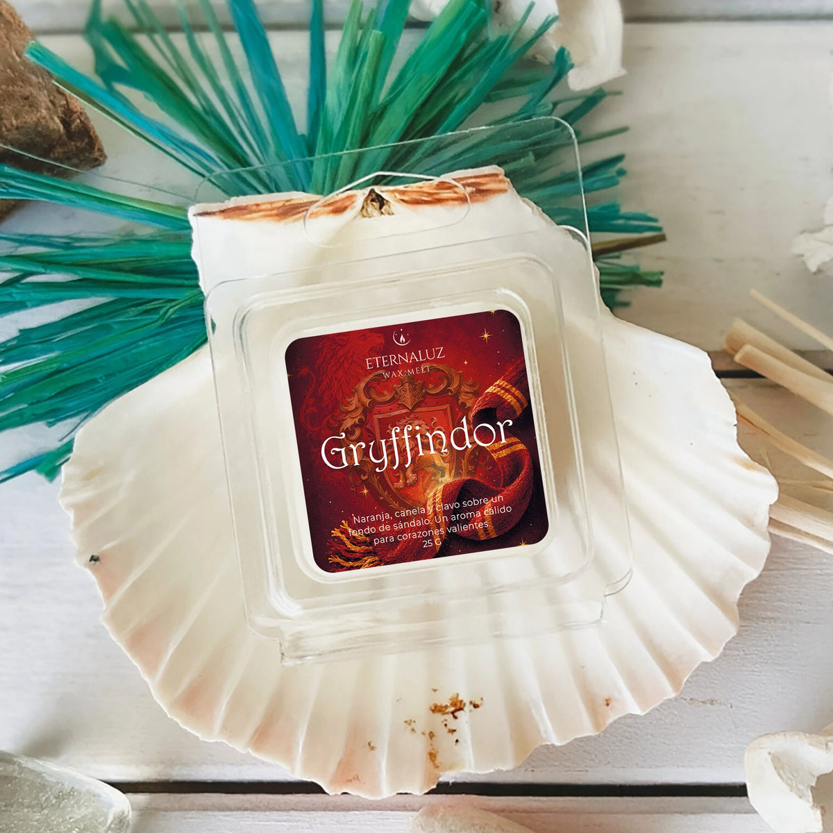 Wax melts Gryffindor con aroma a naranja, canela, clavo y sándalo, inspirados en la casa de Hogwarts.