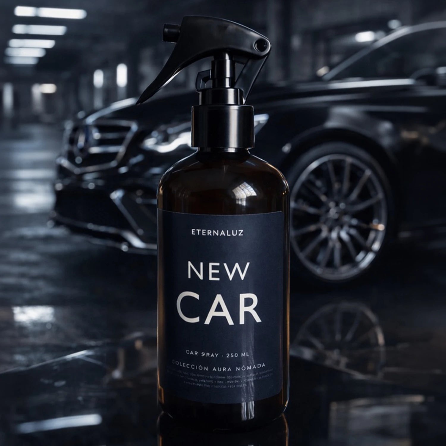 Car Spray Eternaluz New Car con aroma fresco y elegante, colección Aura Nómada.