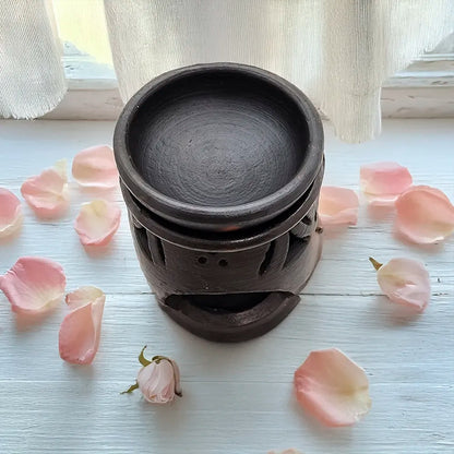 Difusor artesanal de greda fina hecho a mano, disponible en varios diseños