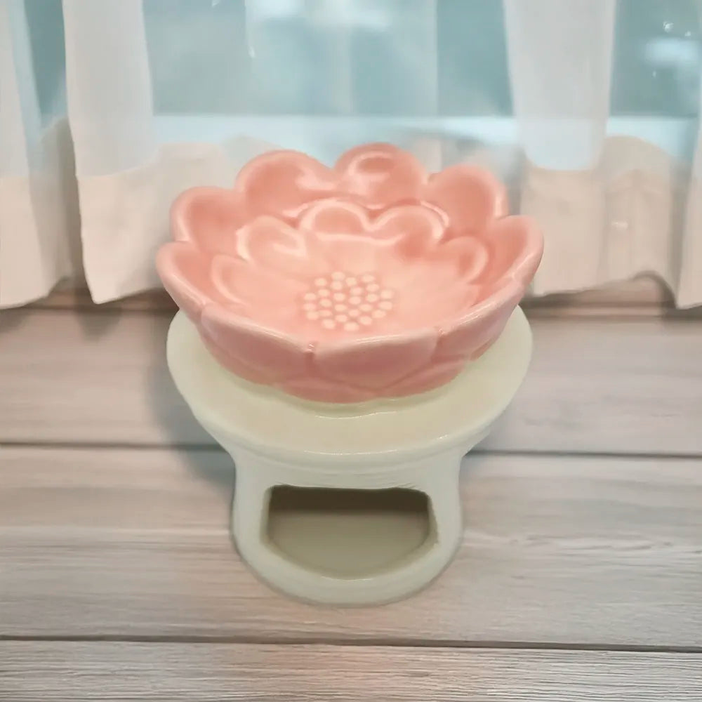 Difusor cerámico en forma de flor Eternaluz en tonos blanco y rosa, ideal para wax melts o aromaterapia