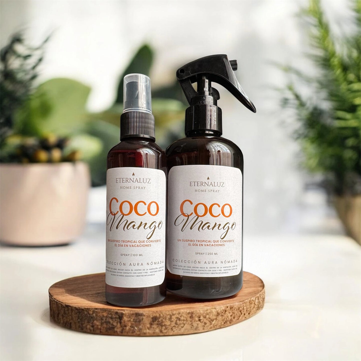 Home Spray Eternaluz Coco Mango con aroma tropical de mango y coco, colección Aura Nómada.