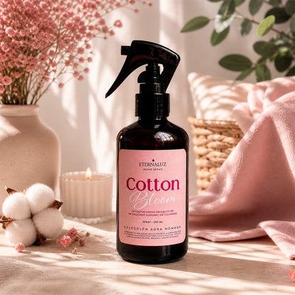 Home Spray Eternaluz Cotton Bloom con aroma a algodón limpio y tulipanes suaves, colección Aura Nómada.