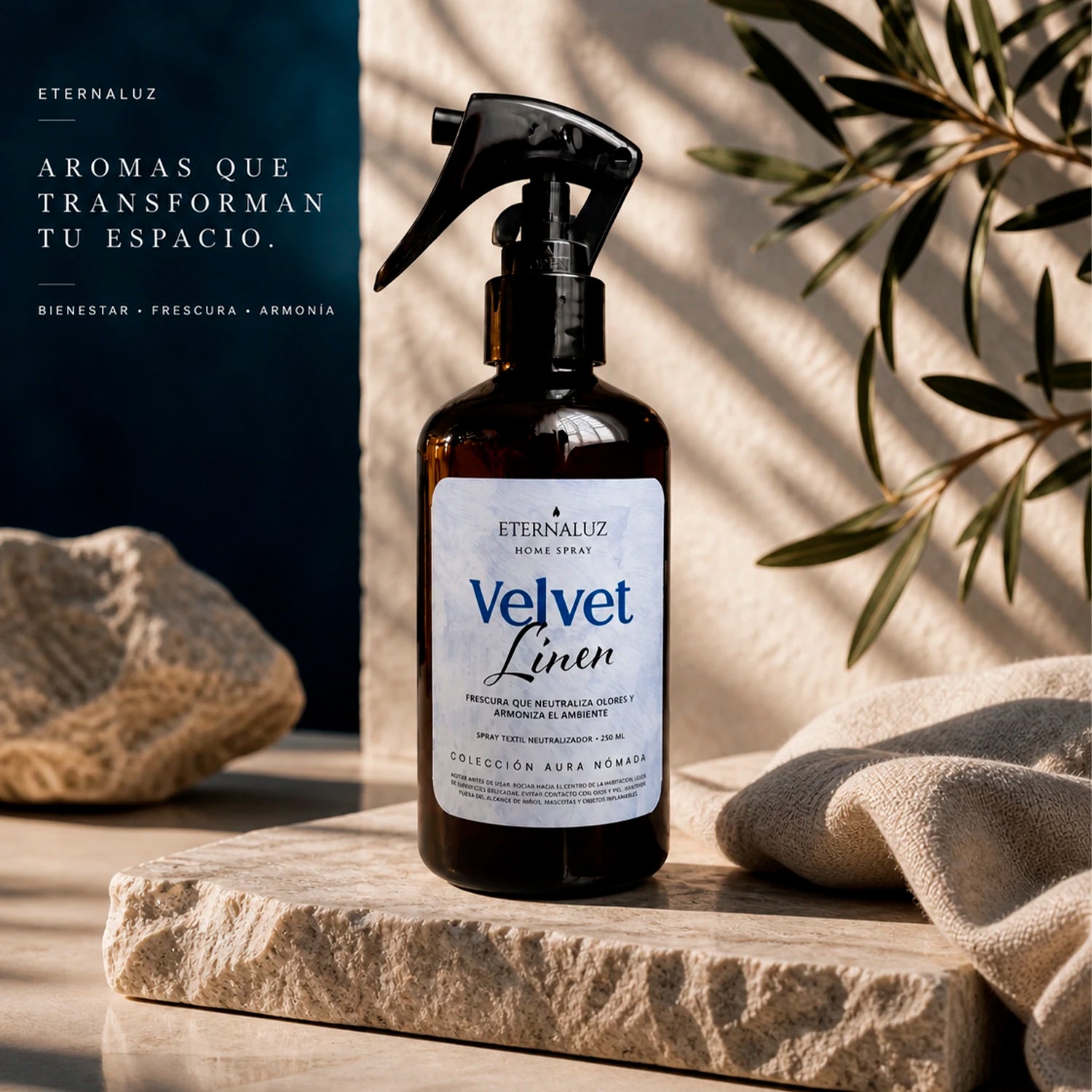 Home Spray Eternaluz Velvet Linen neutralizador de olores con aroma limpio a lino.