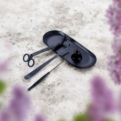 Set de cuidado de velas Eternaluz con cortador de mechas, apagador, gancho y bandeja metálica en colores dorado o negro mate