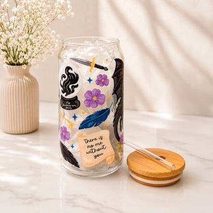Vaso de vidrio transparente Cuarta Ala 500 ml con tapa de bambú, bombilla de vidrio y diseño de dragones, flores y detalles de fantasía.