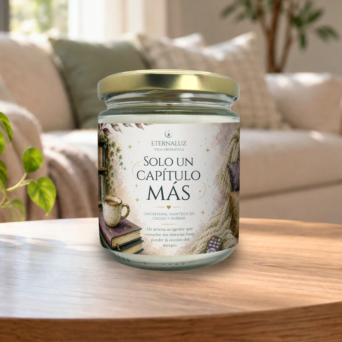 Vela aromática Solo un Capítulo Más con cachemira, manteca de cacao y ámbar, ideal para leer o ver series