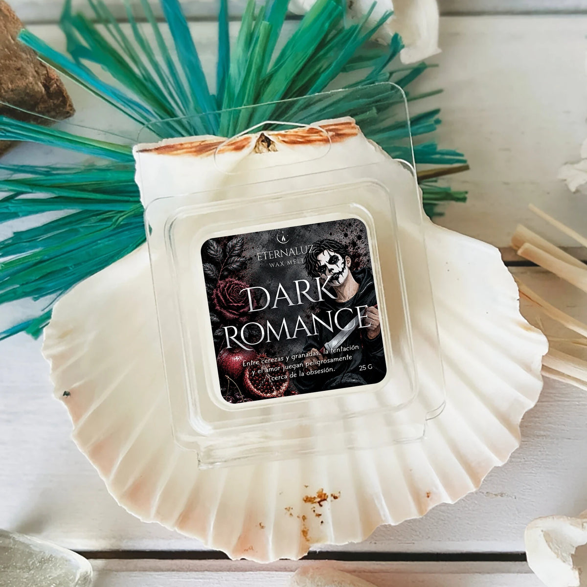 Wax melts Dark Romance con cereza madura, granada dulce y acordes frutales intensos