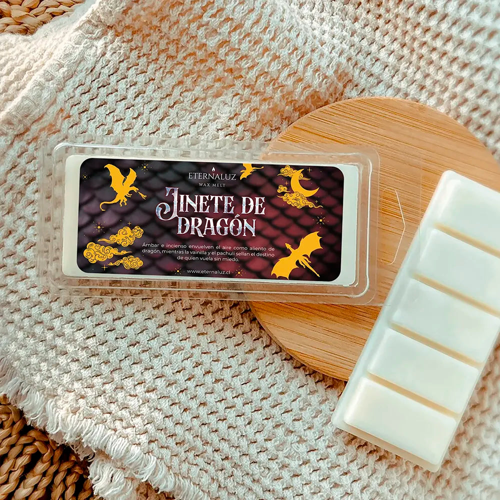 Wax melt Jinete de Dragón de Eternaluz con aroma a ámbar cálido, incienso, vainilla y pachulí