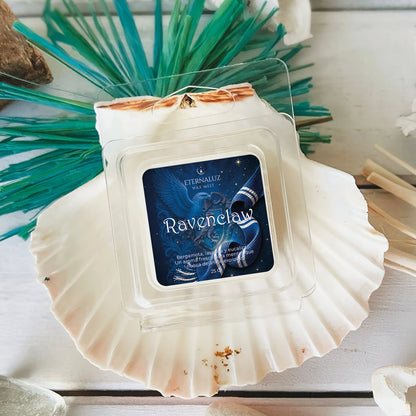 Wax melts Ravenclaw con aroma a bergamota, mandarina, lavanda, eucalipto y cedro, inspirados en la sabiduría, la creatividad y la magia de Hogwarts