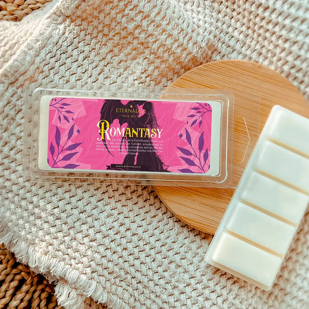Wax melt aromático Romantasy de Eternaluz con aroma a frambuesa, sándalo y flor de cerezo